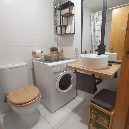 Mira Moleta Bienvenidos A Apartament