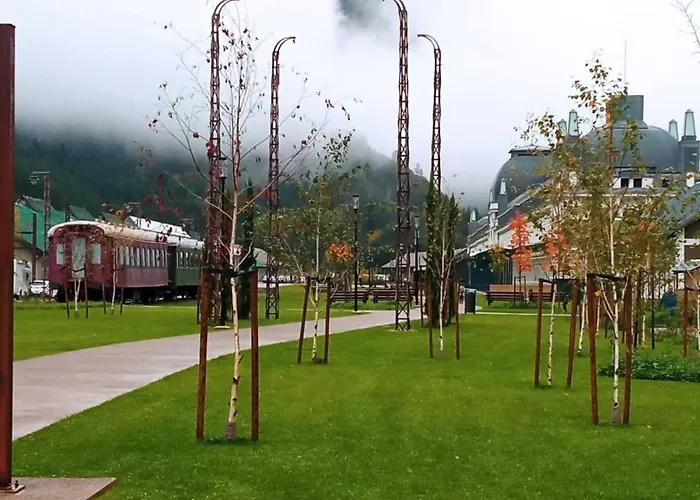 Mira Moleta Bienvenidos A Canfranc